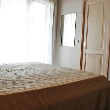 Florida - Prestige Exclusive & Luxury * San Teodoro (Sardinia)
