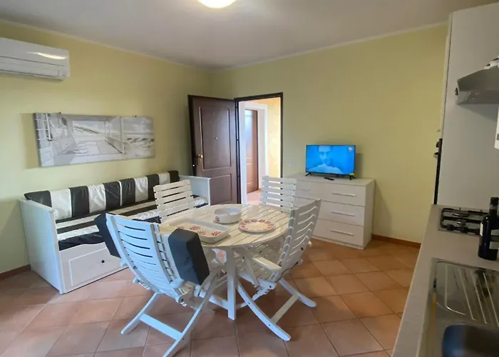 Konukevi Florida - Prestige Exclusive & Luxury San Teodoro (Sardinia)